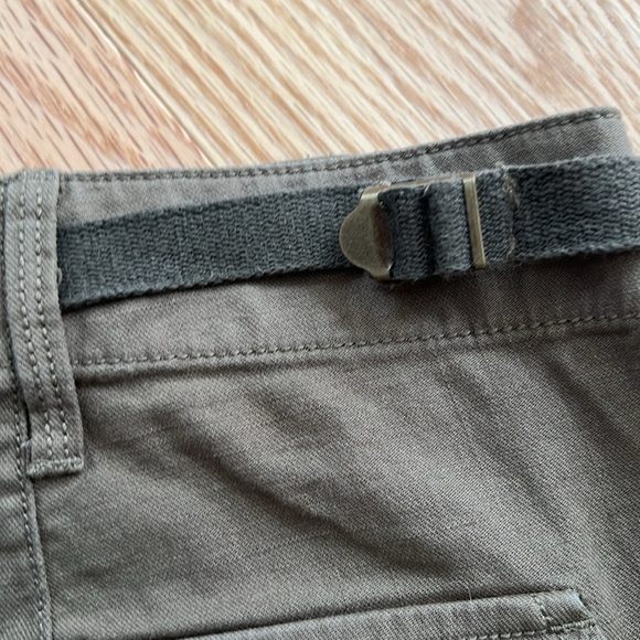 Vince SZ 12, slouch military cargo jogger pants. - Picture 12 of 13